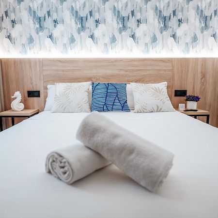 Sweet Lloret Suites Lloret de Mar Exteriör bild