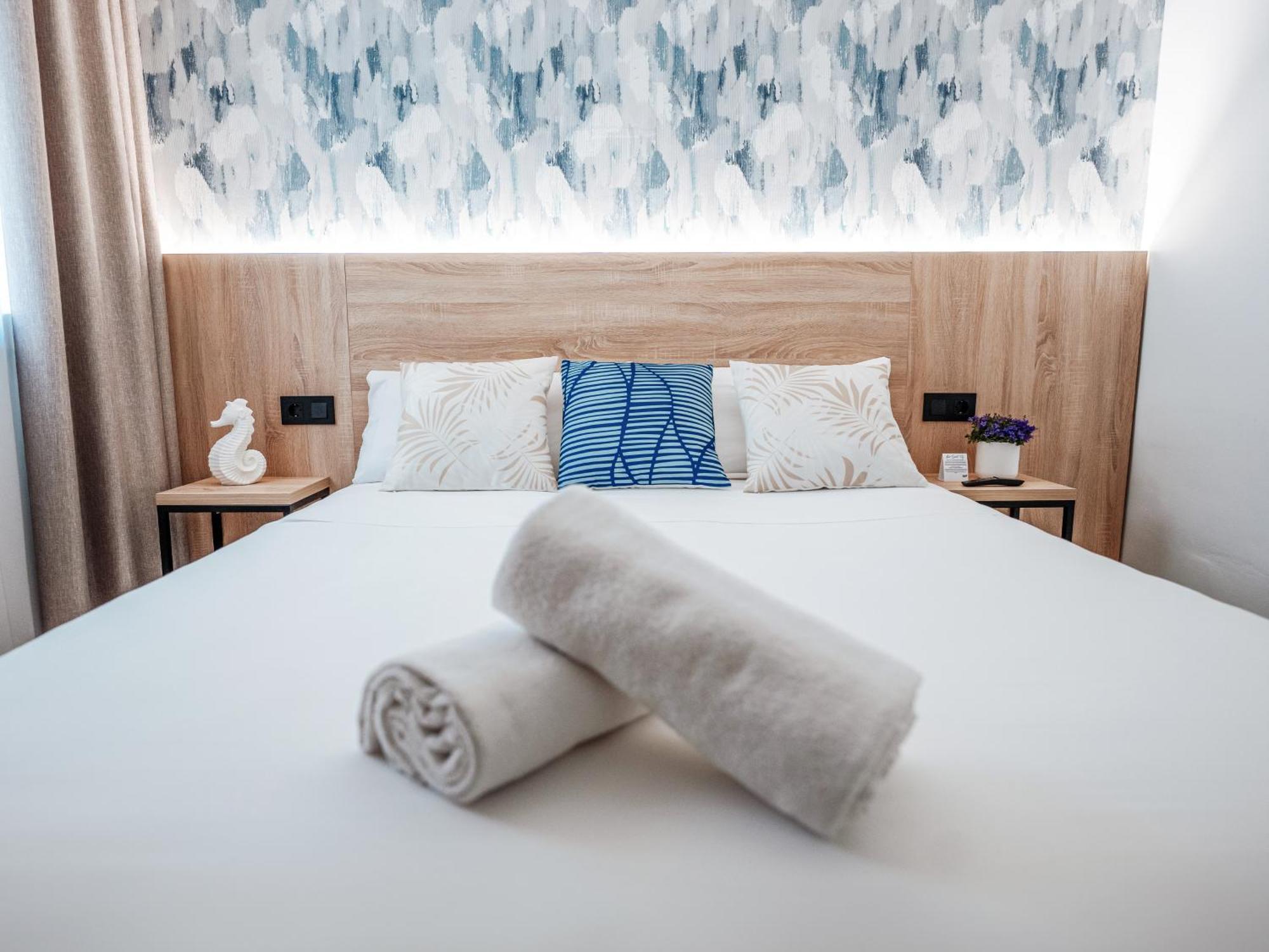 Sweet Lloret Suites Lloret de Mar Exteriör bild